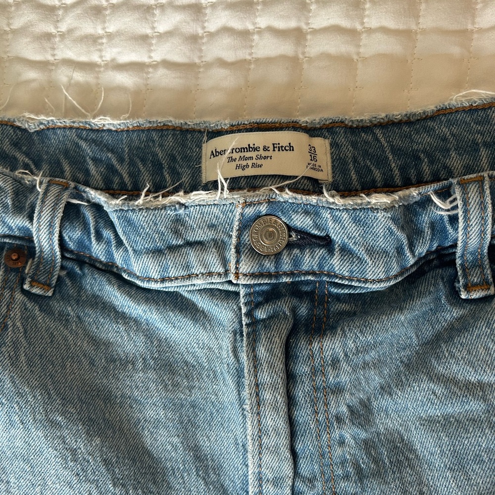 Abercrombie & Fitch High Rise “The Mom Short” Denim Shorts